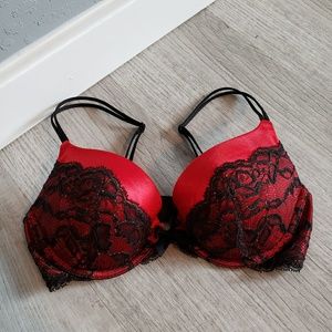 NWOT Victoria Secret Bra